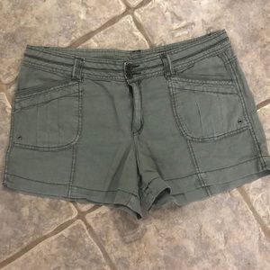 Olive linen blend shorts